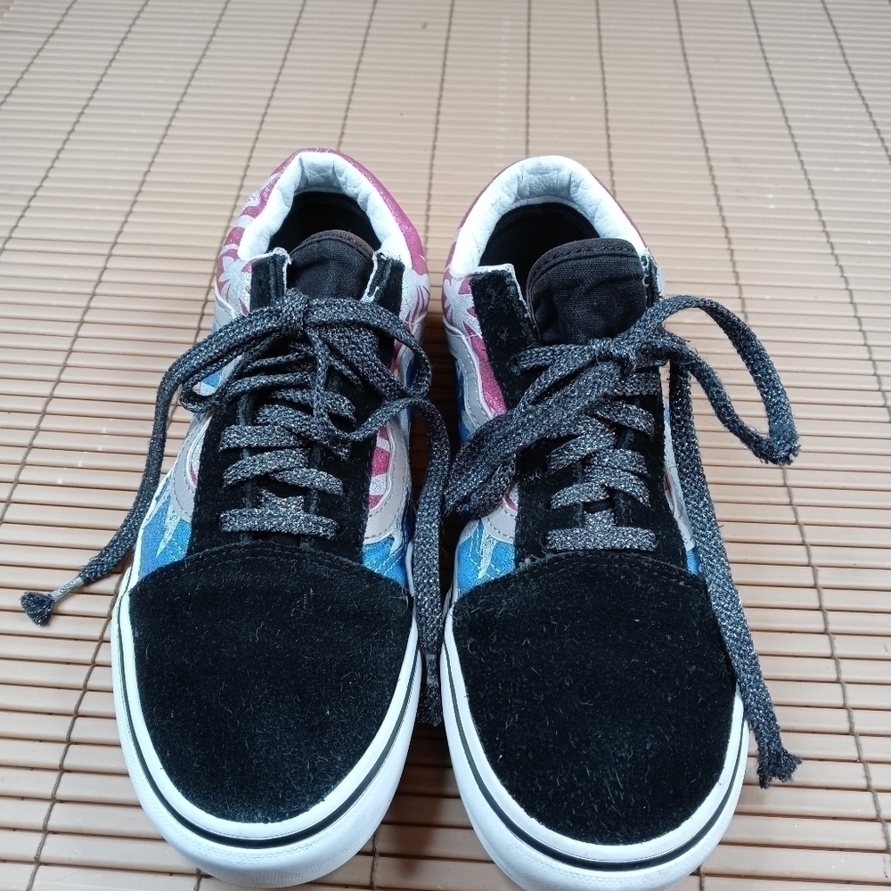 Vans Off the Wall men's black suede unisex skate shoes M 7 W8.5.  110pm
